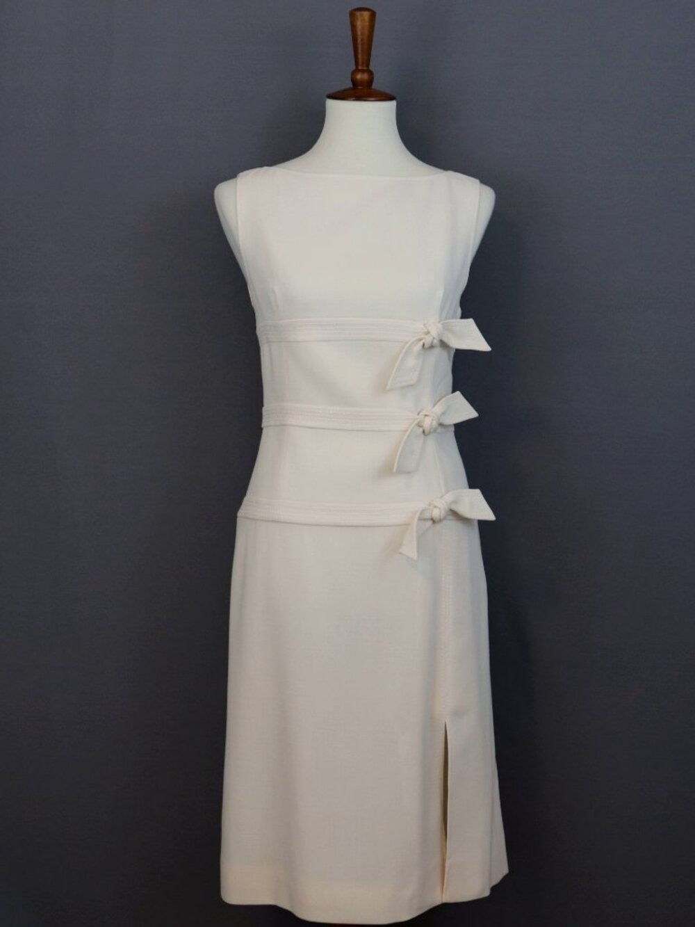 Valentino Vintage Dress Sz 8 Italian Wool Bridal Ivory White Side Tie Bow Knot
